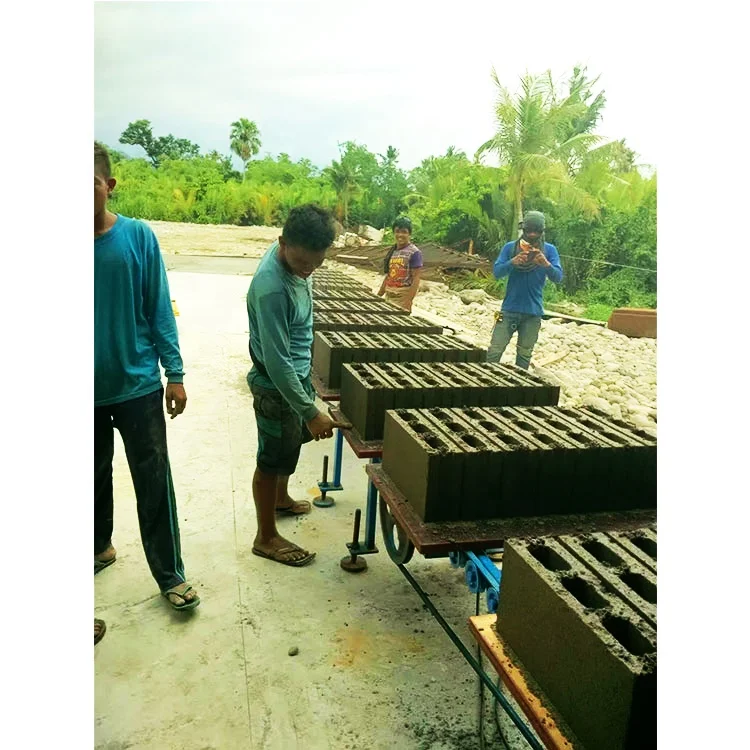 QTJ4-25 Kerb Stone Brick Making Machine